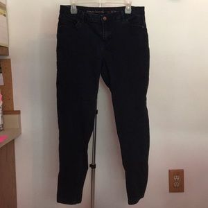 Vera Wang Slim Jeans